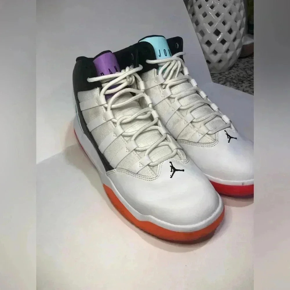 🔥Nike Air Jordan Max Aura GS Size 7Y Multicolor🔥 - Picture 4 of 16